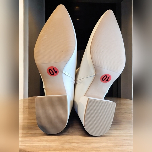 Madden Girl Pointed Toe Ankle Boots Womans Sz 10 Eggshell White - Picture 6 of 7